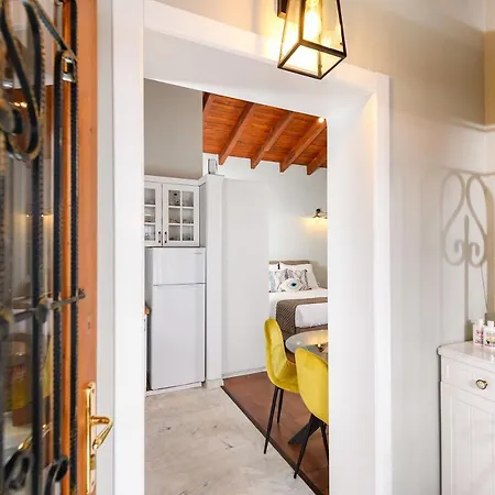 Blerina Kır Evi Ljaknasi