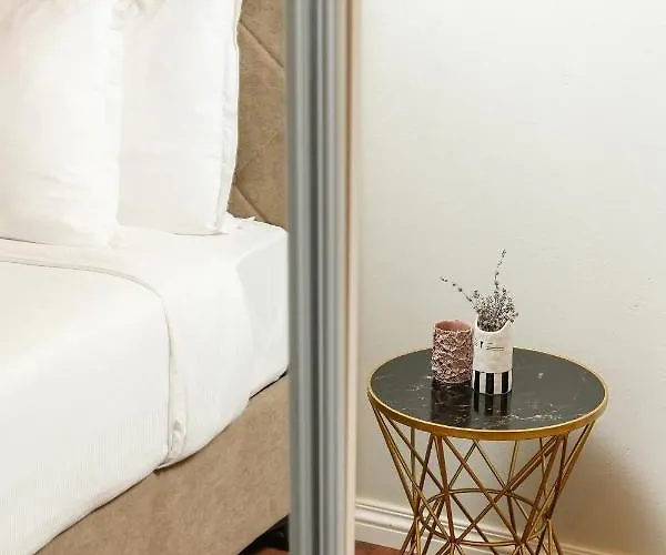 Blerina בית כפרי *