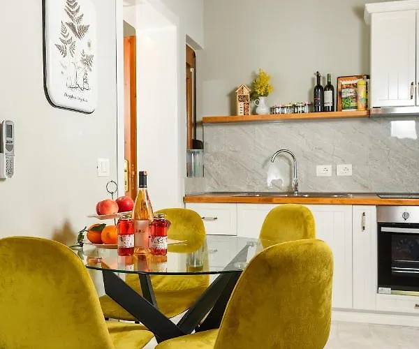 Blerina בית כפרי Ljaknasi