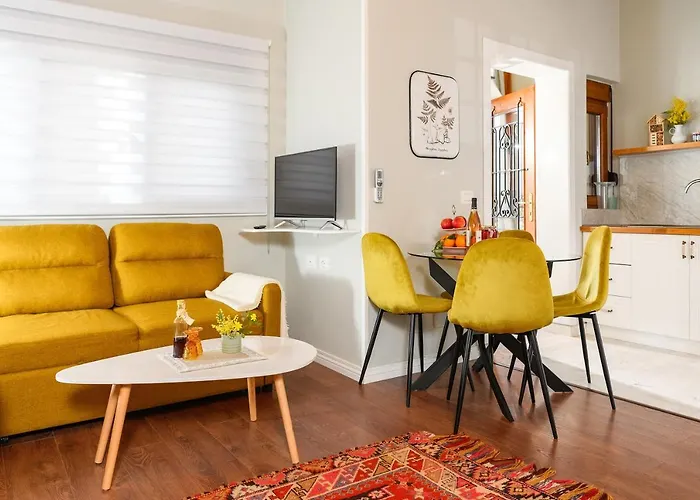 Landhuis Blerina Ljaknasi